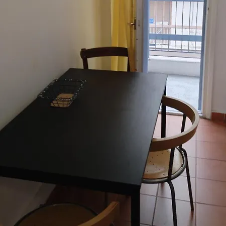 公寓 Center Apartment-sleeps5-balcony-live Neighborhood 塞萨洛尼基